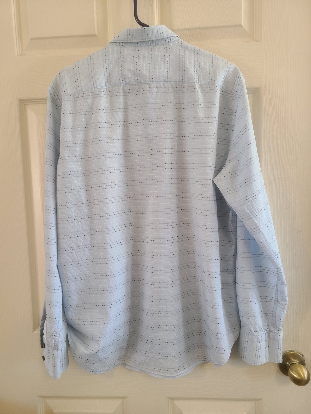 Robert Graham Light Blue Men’s Button-Down Shirt Size XL Classic Fit - Picture 2 of 11